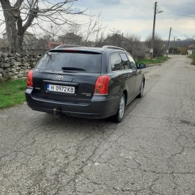 Toyota Avensis 2.0 D2D  116 кс, снимка 12