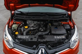 Renault Captur 1.2 TCe 113000 km. ШВЕЙЦАРИЯ Автоматик Уникат - 8390 € / 16409.41 лв. - 51832037 17