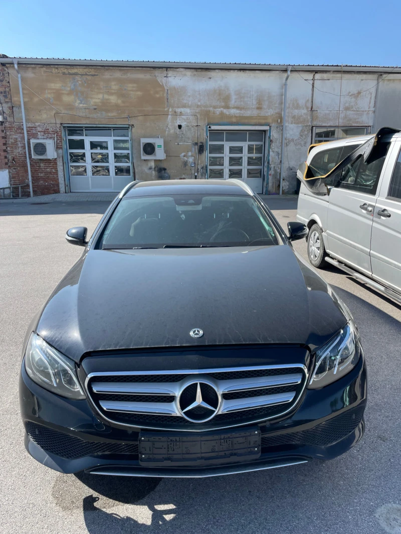 Mercedes-Benz E 220 W213-На части 10 бро, снимка 2 - Автомобили и джипове - 48582403