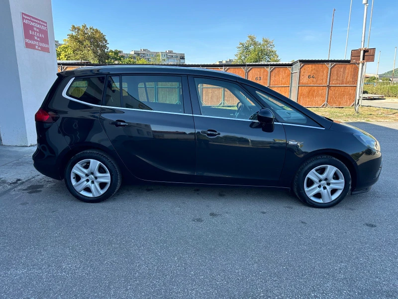 Opel Zafira 2.0CDTI 7места Навигация Италия, снимка 8 - Автомобили и джипове - 46790974