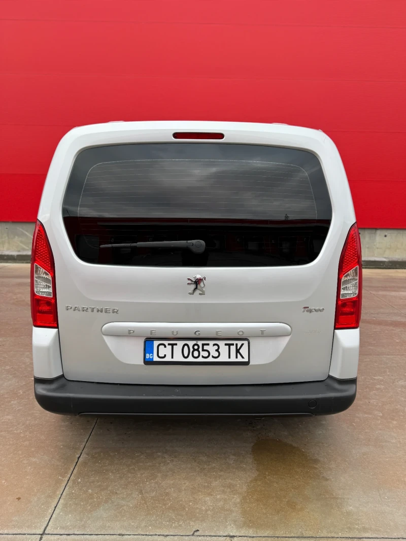 Peugeot Partner 1.6 LPG, снимка 5 - Автомобили и джипове - 48485045