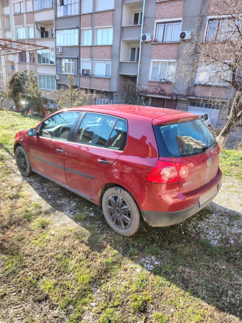 VW Golf 1.9tdi, снимка 3 - Автомобили и джипове - 48547513