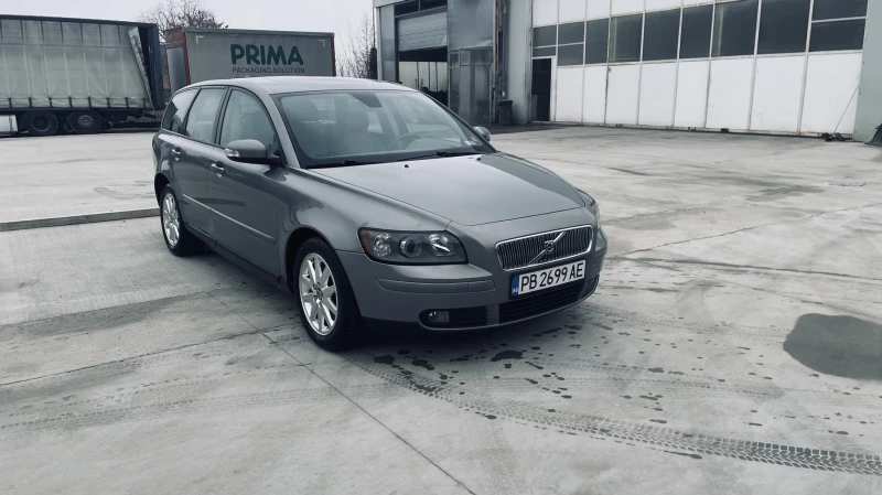 Volvo V50 2.0D, снимка 1 - Автомобили и джипове - 49326998