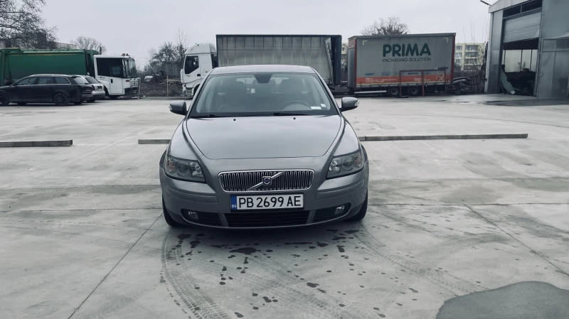 Volvo V50 2.0D, снимка 2 - Автомобили и джипове - 49326998