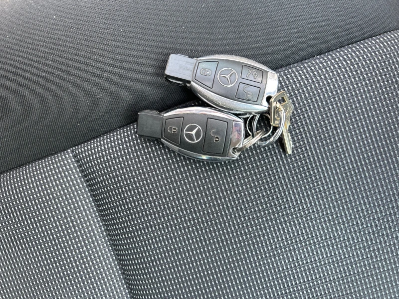 Mercedes-Benz C 200 200 cdi, снимка 9 - Автомобили и джипове - 51197501