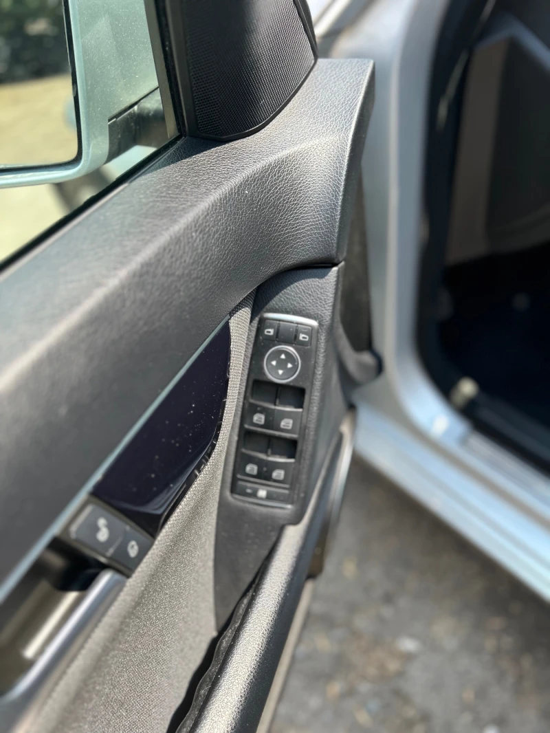 Mercedes-Benz C 200 200 cdi, снимка 11 - Автомобили и джипове - 51197501