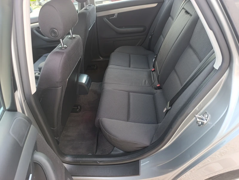 Audi A4 1.9 тди, снимка 6 - Автомобили и джипове - 51251513