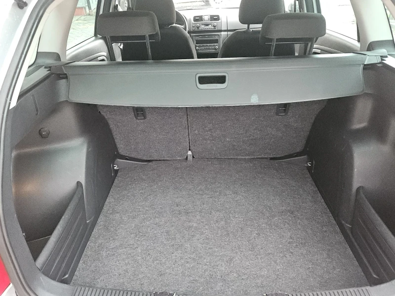 Skoda Fabia 1.6tdi---105кс, снимка 9 - Автомобили и джипове - 52494404