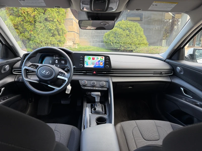 Hyundai Elantra, снимка 4 - Автомобили и джипове - 52514702