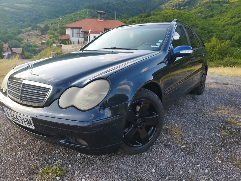 Mercedes-Benz C 200 Kompresor Gas, снимка 7 - Автомобили и джипове - 52642787
