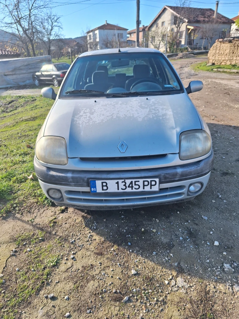 Renault Clio, снимка 2 - Автомобили и джипове - 52740824