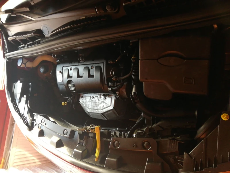 Citroen C3 Picasso УНИКАТ А/С 140000 КМ, снимка 17 - Автомобили и джипове - 53405557