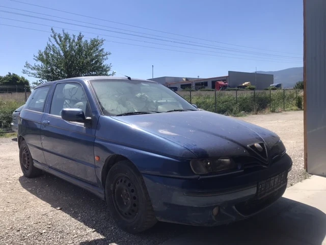 Alfa Romeo 145 1.4 I T spark, снимка 2 - Автомобили и джипове - 47339127