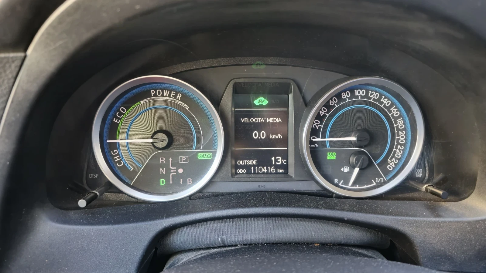 Toyota Auris 1.8i hibrid   | Mobile.bg   14