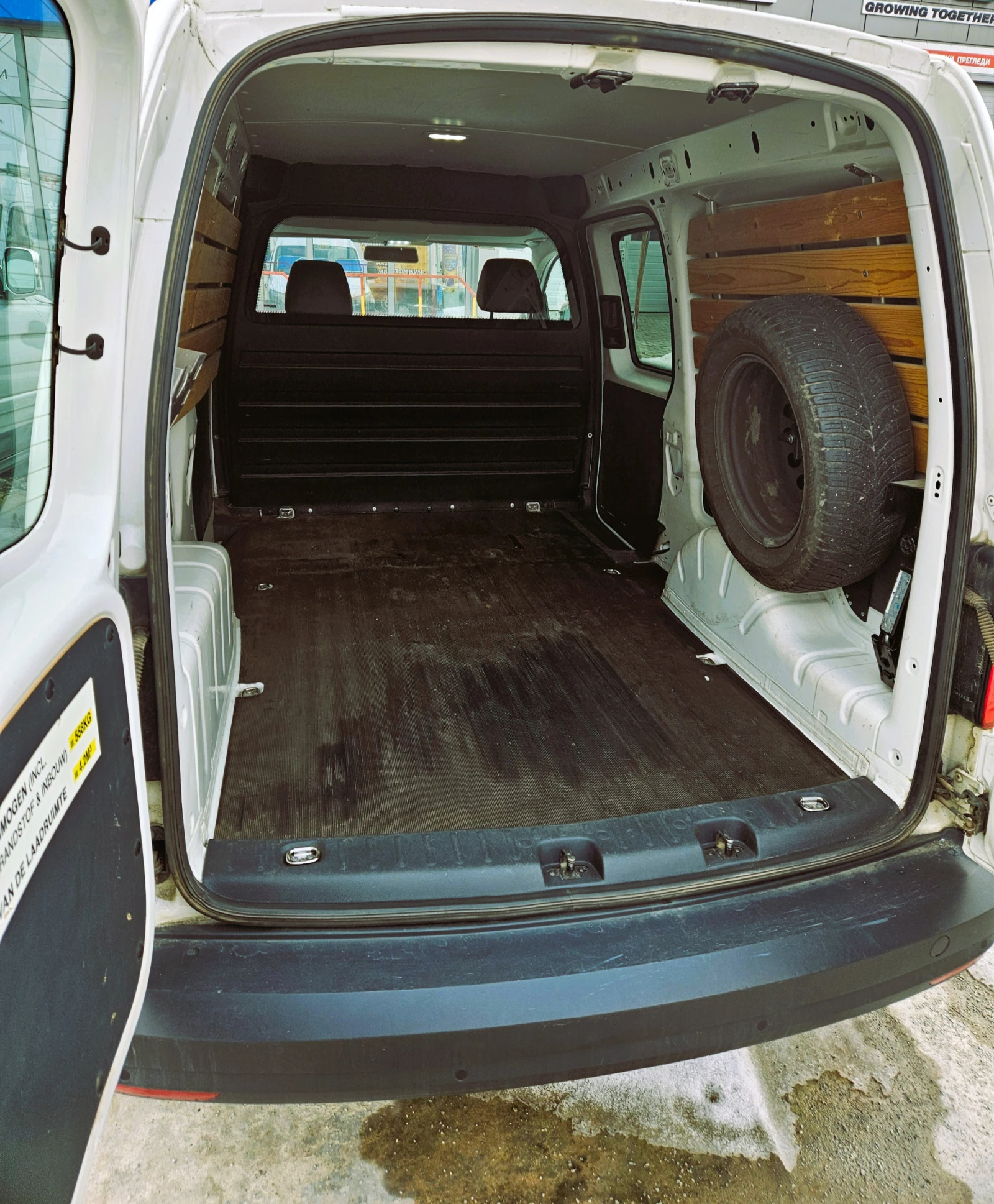 VW Caddy Caddy Maxi 1.4 TGI  | Mobile.bg — изображение 15