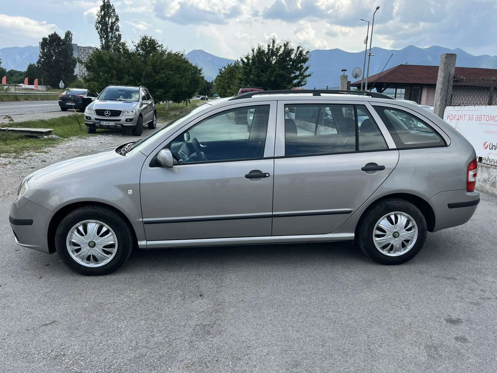 Skoda Fabia 1.2I 64кс. 118 000км EURO 4 КЛИМАТИК - изображение 6