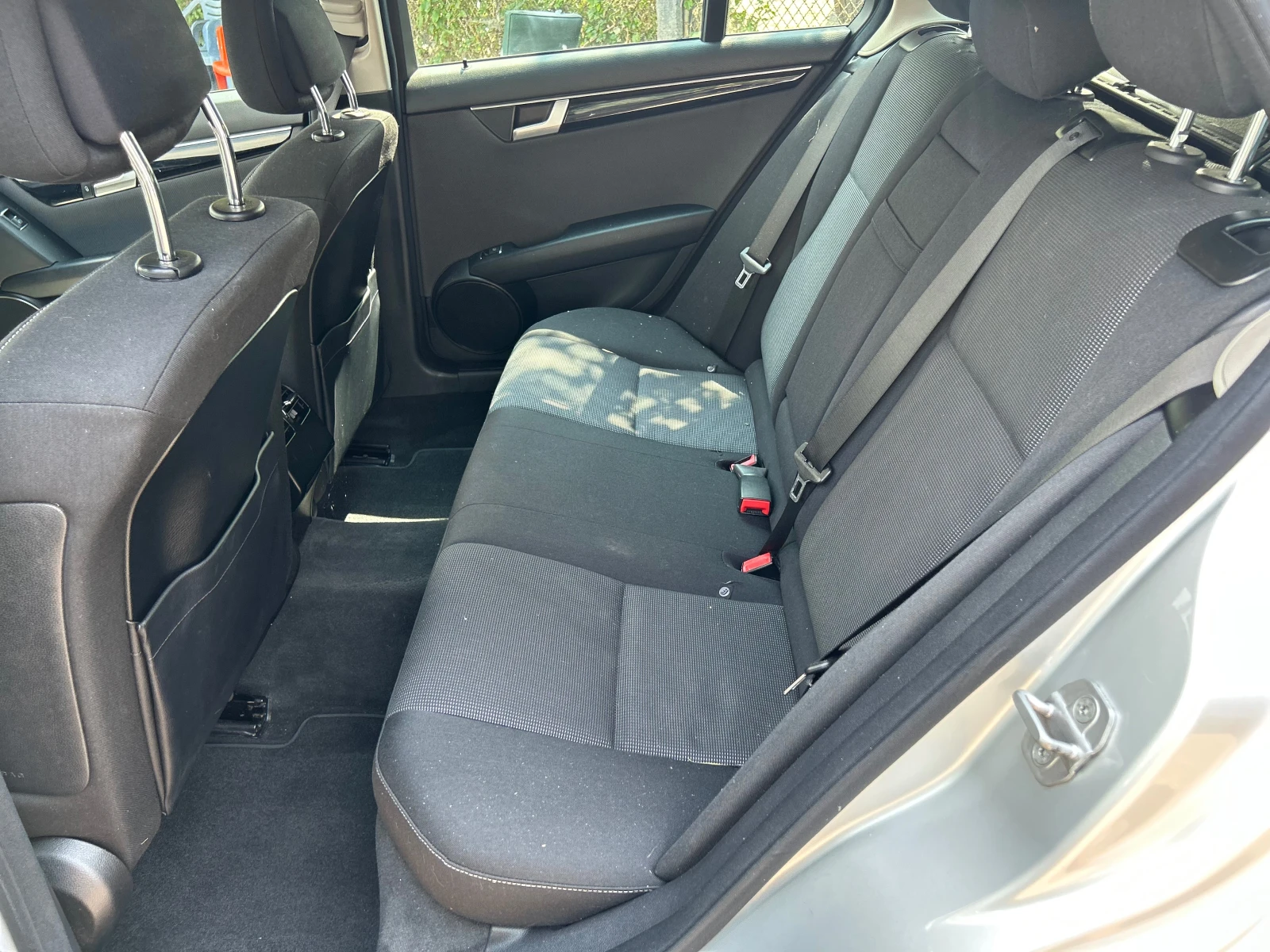 Mercedes-Benz C 200 2.2CDi - изображение 7