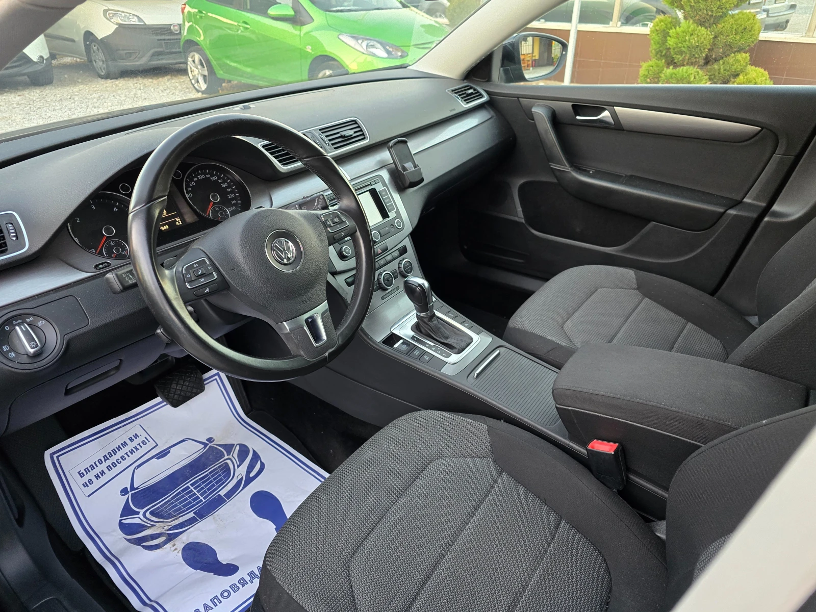 VW Passat 2.0TDI 140кс DSG РЕАЛНИ КИЛОМЕТРИ - изображение 9