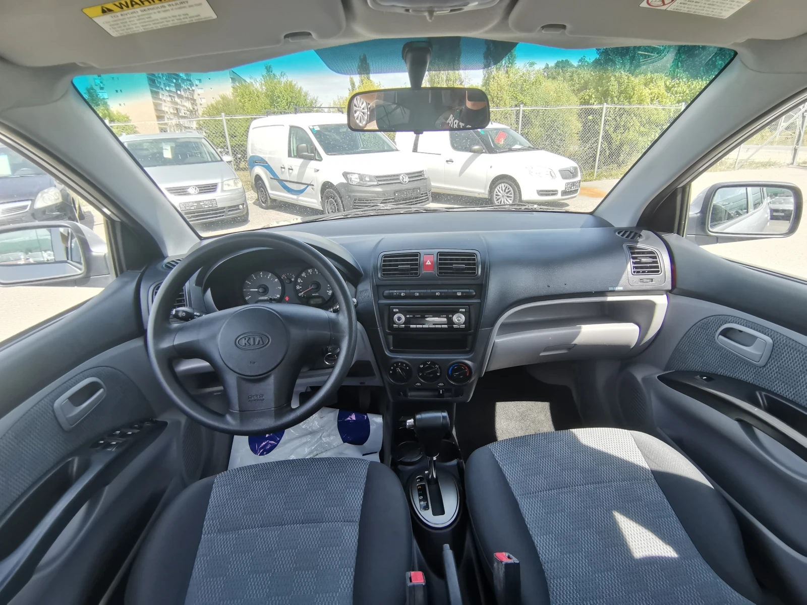 Kia Picanto 1.1i  | Mobile.bg   13