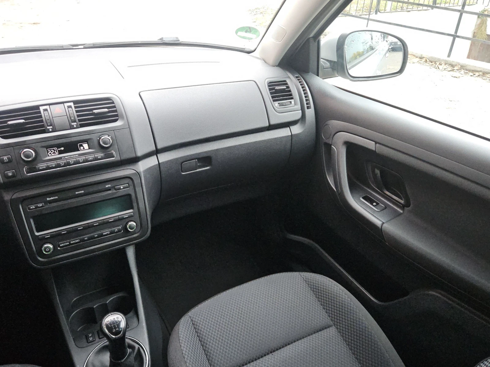 Skoda Fabia 1.6tdi---105�� | Mobile.bg � ����������� 12