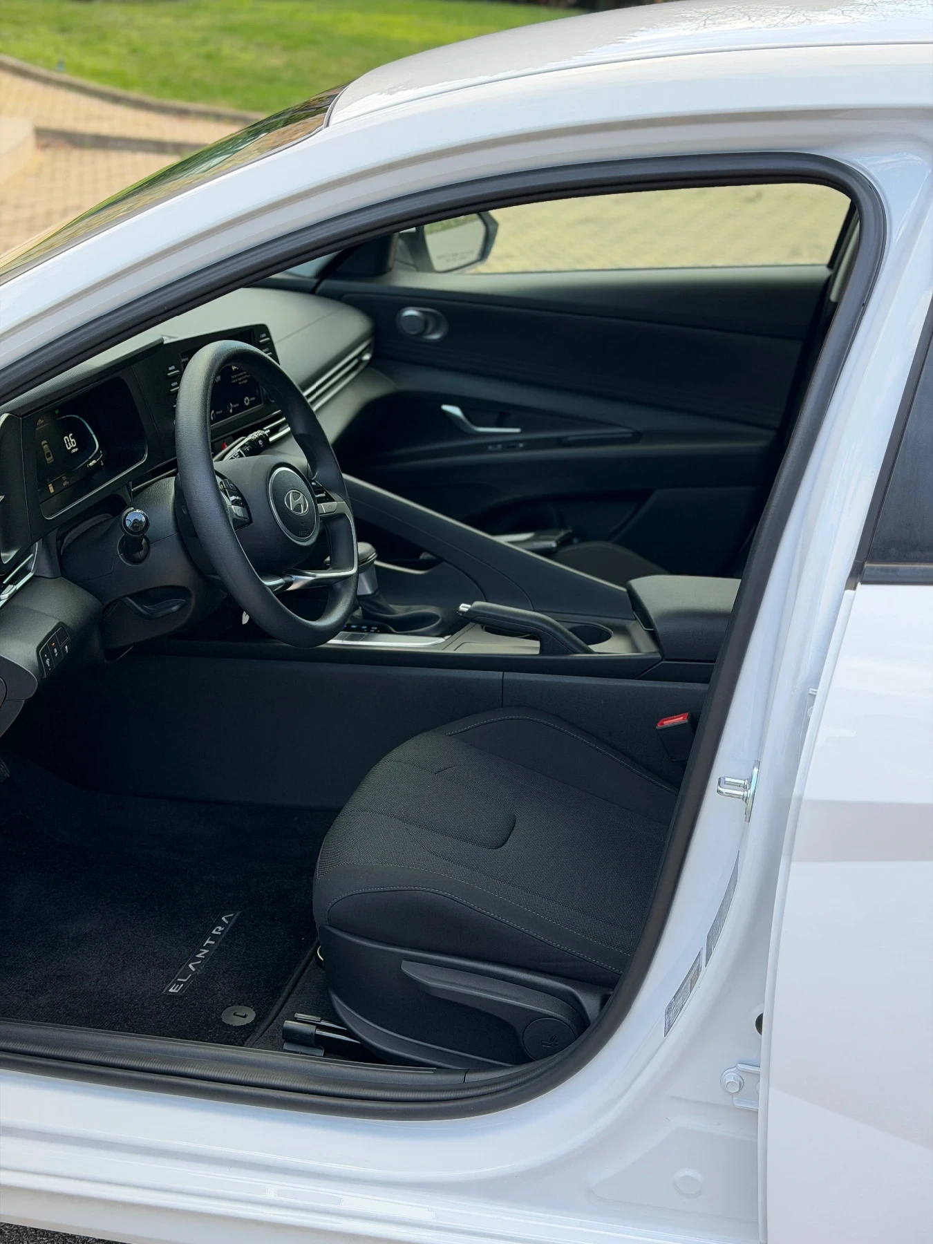 Hyundai Elantra  - изображение 8