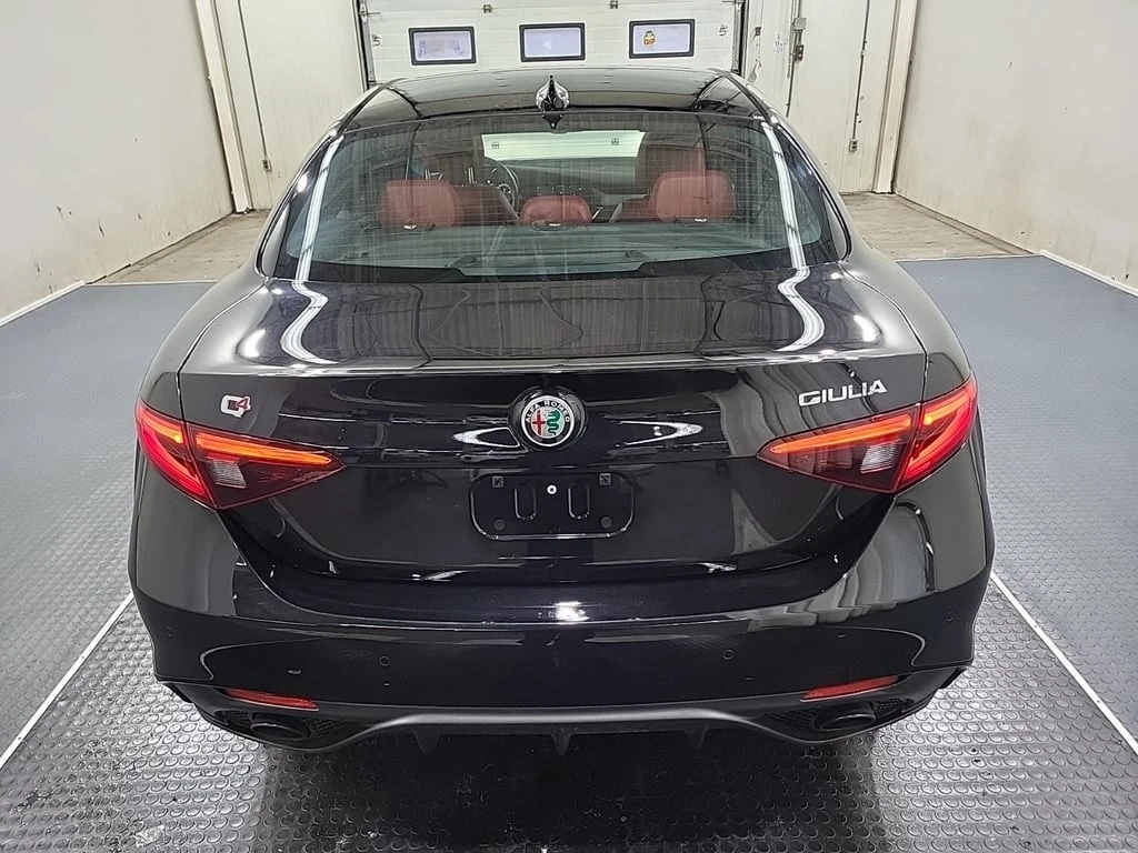 Alfa Romeo Giulia * VELOCE * CARFAX * ��� ������������ ������ | Mobile.bg � ����������� 6