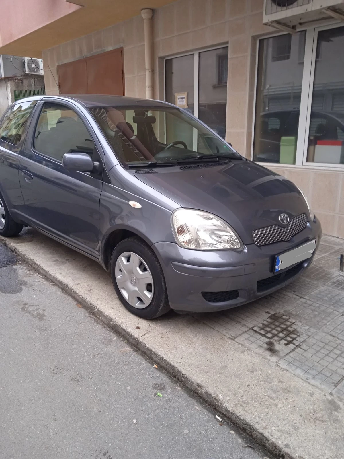 Toyota Yaris 1.4 D4-D, снимка 2 - Автомобили и джипове - 53865429