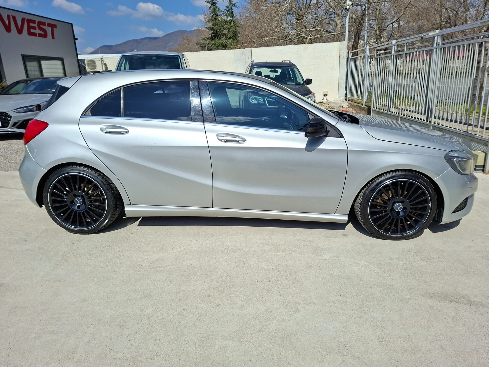 Mercedes-Benz A 180 AMG, снимка 8 - Автомобили и джипове - 53972762