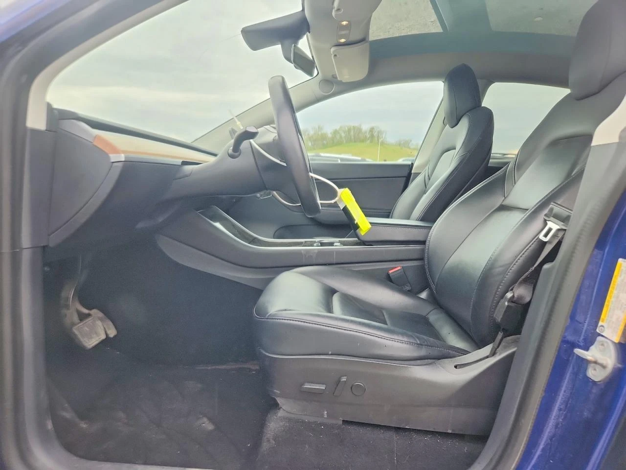 Tesla Model Y LONG RANGE DUAL MOTOR AWD ТЕРМОПОМПА* , снимка 7 - Автомобили и джипове - 54619777