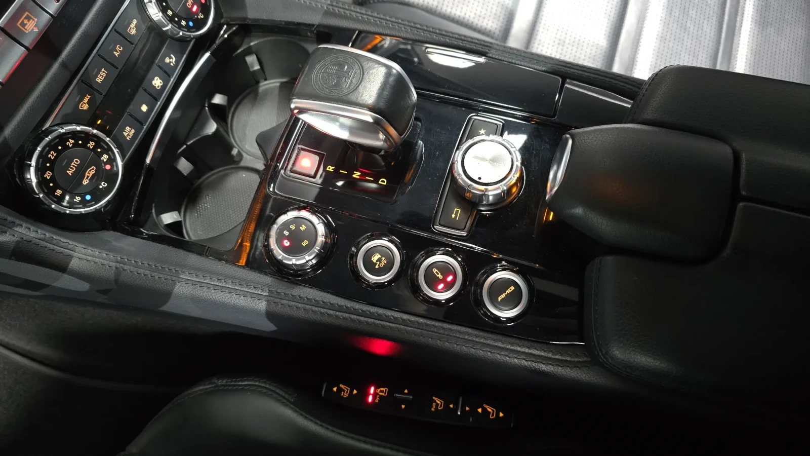 Mercedes-Benz CLS 63 AMG 360 / Подгрев / Обдухване, снимка 8 - Автомобили и джипове - 54724489