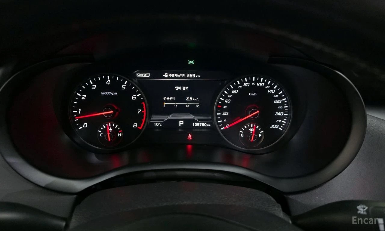 Kia Stinger 3.3* TURBO* AWD* ПОДГРЕВ* ОБДУХВАНЕ, снимка 5 - Автомобили и джипове - 54854791