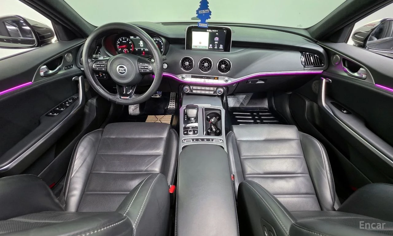 Kia Stinger 3.3* TURBO* AWD* ПОДГРЕВ* ОБДУХВАНЕ, снимка 3 - Автомобили и джипове - 54854791
