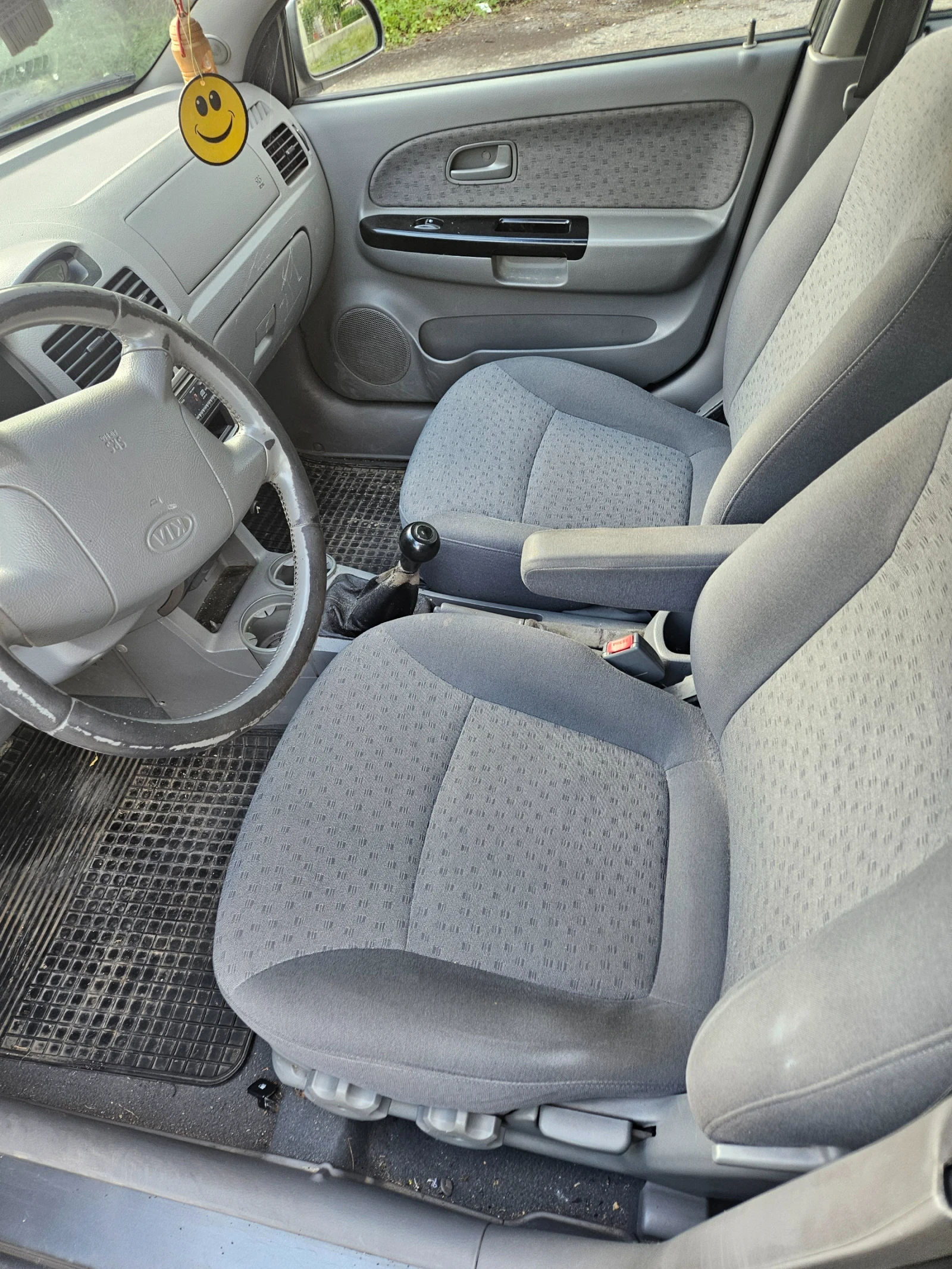 Kia Rio, снимка 9 - Автомобили и джипове - 54887334