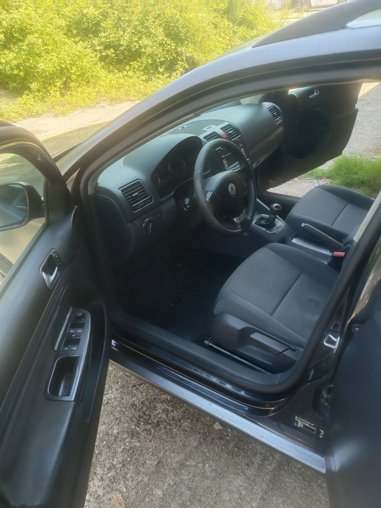 VW Golf, снимка 7 - Автомобили и джипове - 55070204