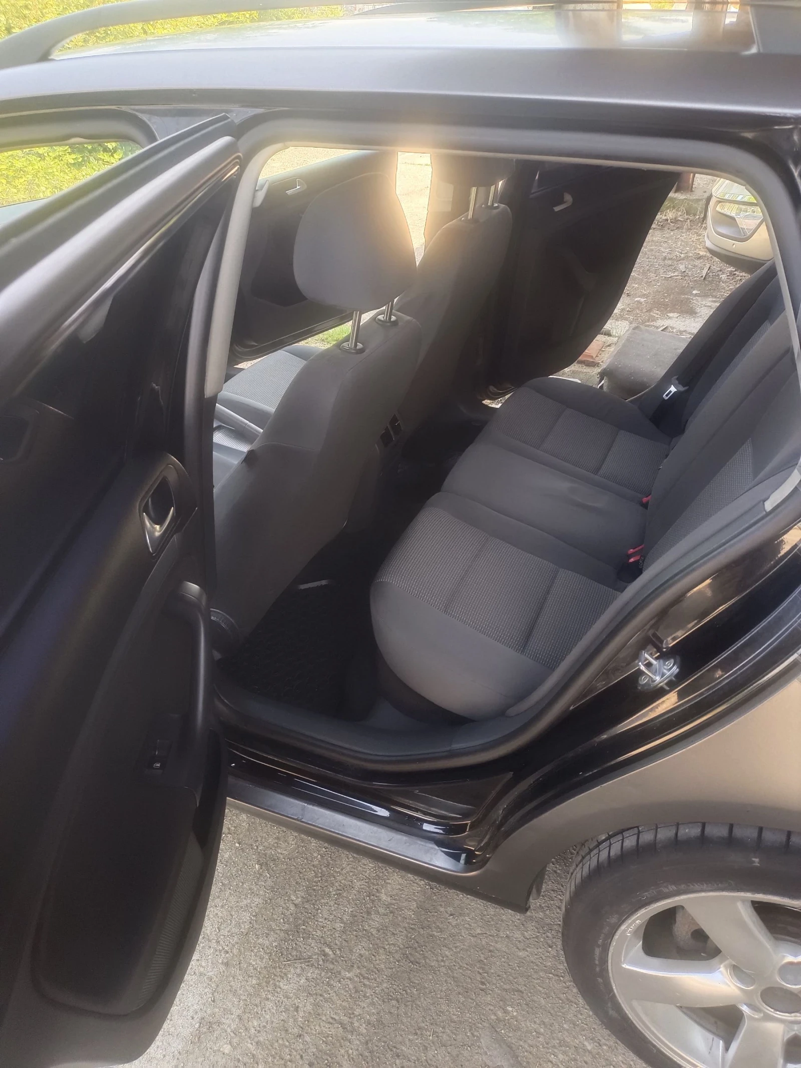 VW Golf, снимка 12 - Автомобили и джипове - 55070204