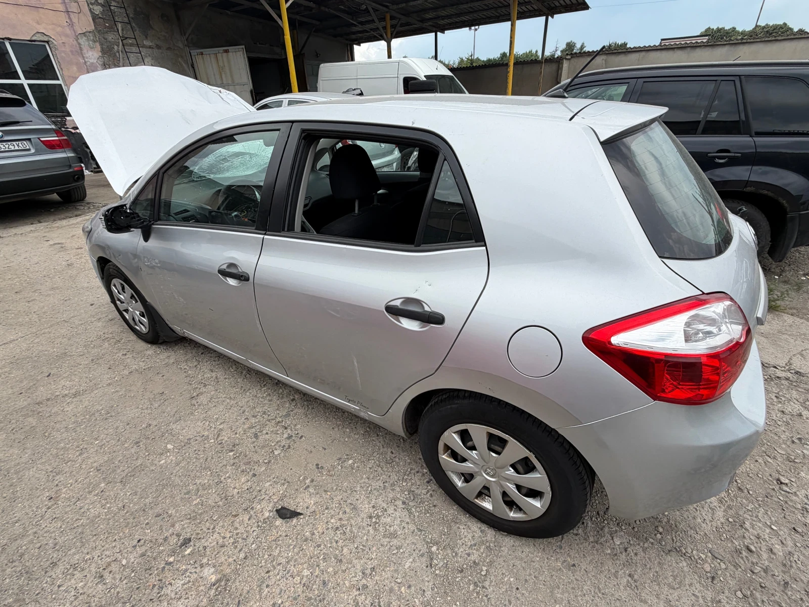 Toyota Auris 134000km Feis 1.4D 90ks  | Mobile.bg � ����������� 8