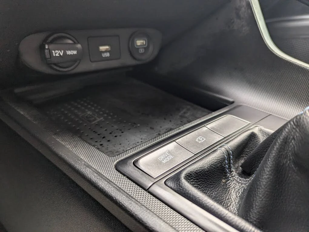 Hyundai Elantra N* BOSE* LANE ASSIST* �������* ������* ������ ���� | Mobile.bg � ����������� 13