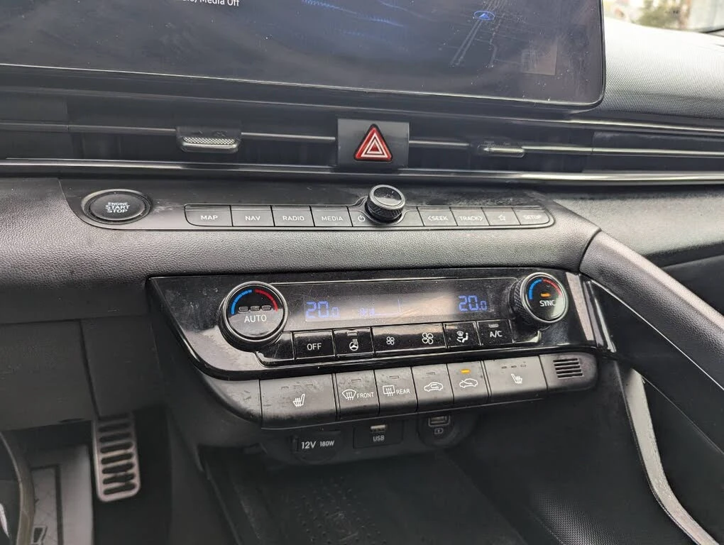 Hyundai Elantra N* BOSE* LANE ASSIST* �������* ������* ������ ���� | Mobile.bg � ����������� 12