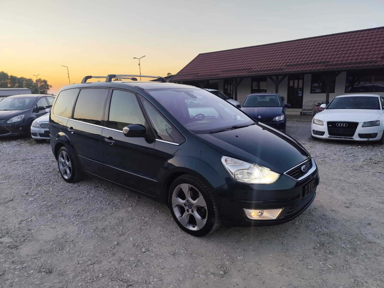 Ford Galaxy 2.0 дизел Италия individual, снимка 3 - Автомобили и джипове - 55559774