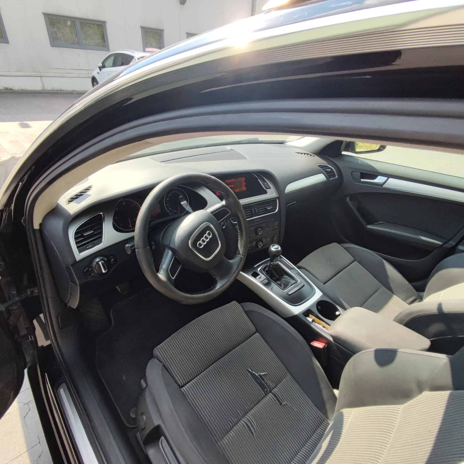 Audi A4 2, 0 дизел б8, снимка 5 - Автомобили и джипове - 55641203