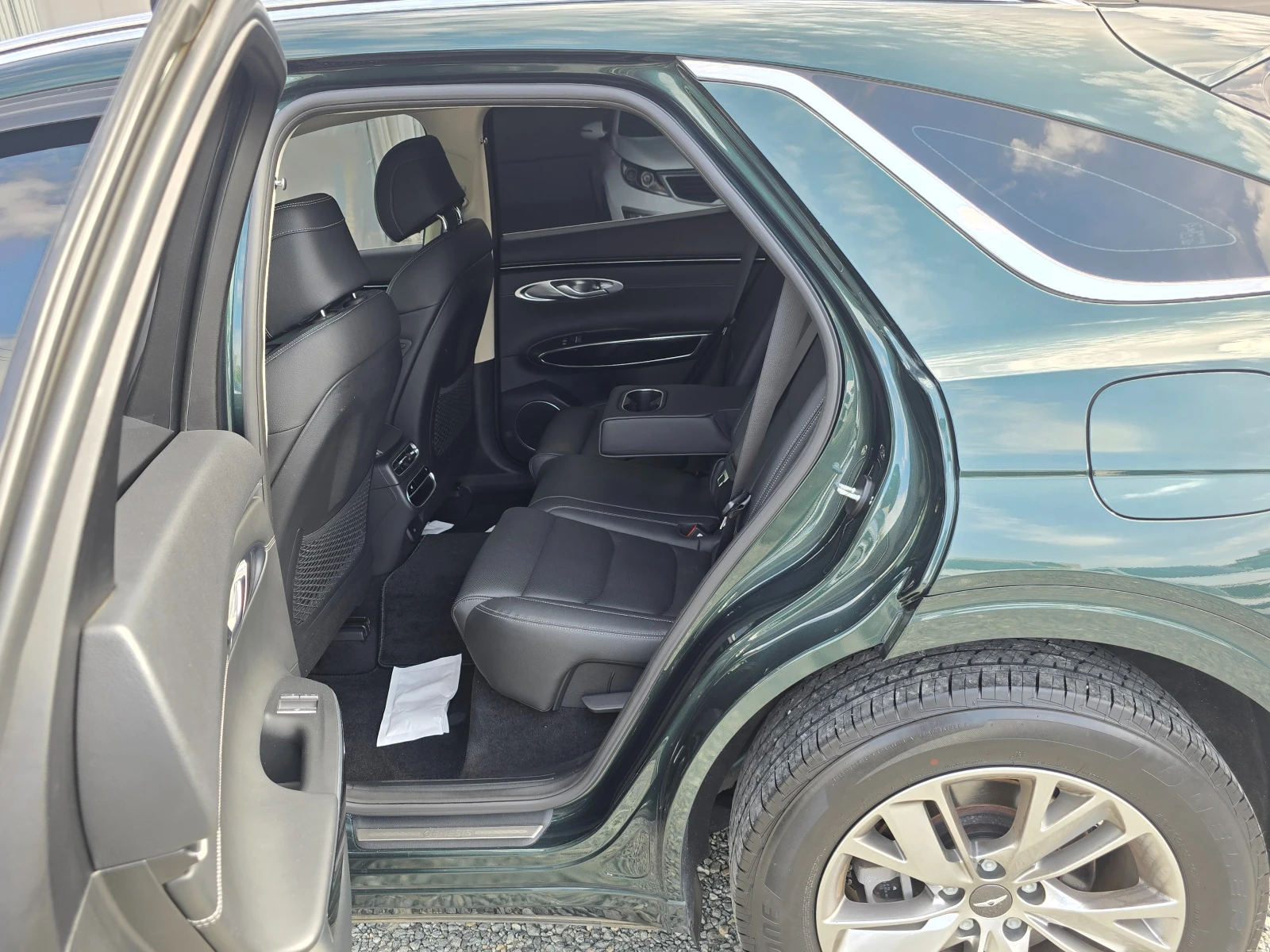 Genesis GV70 2.5Т AWD Petrol, снимка 8 - Автомобили и джипове - 55787487