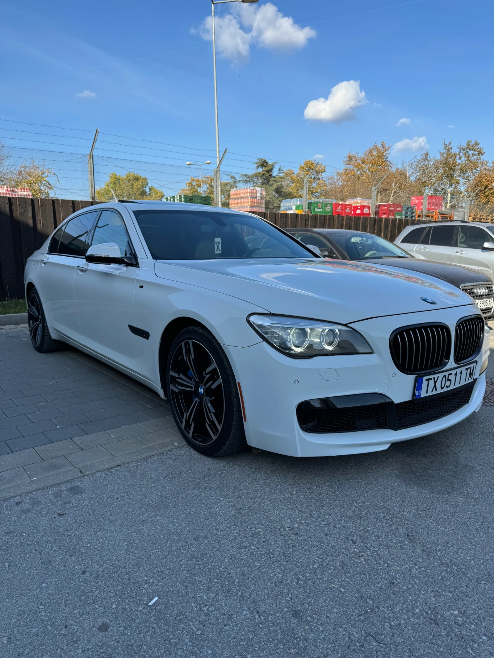 BMW 750, снимка 2 - Автомобили и джипове - 55790403