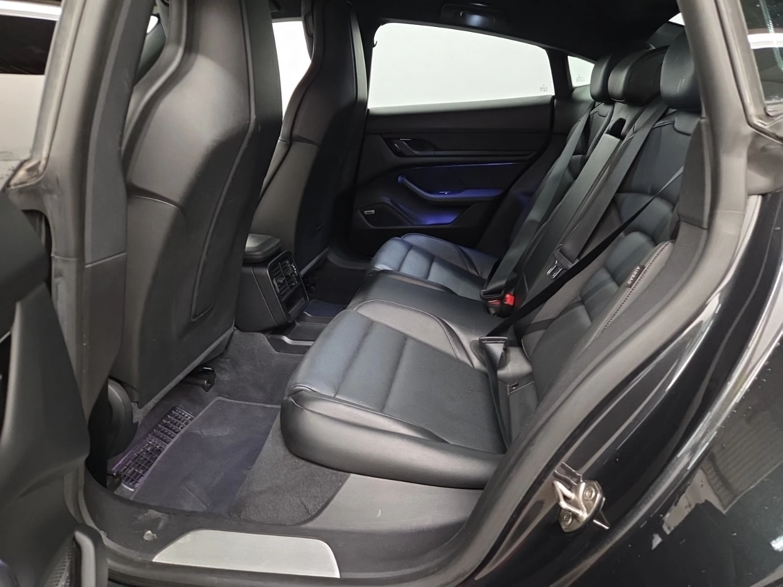 Porsche Taycan 4S  CARFAX | Mobile.bg � ����������� 12