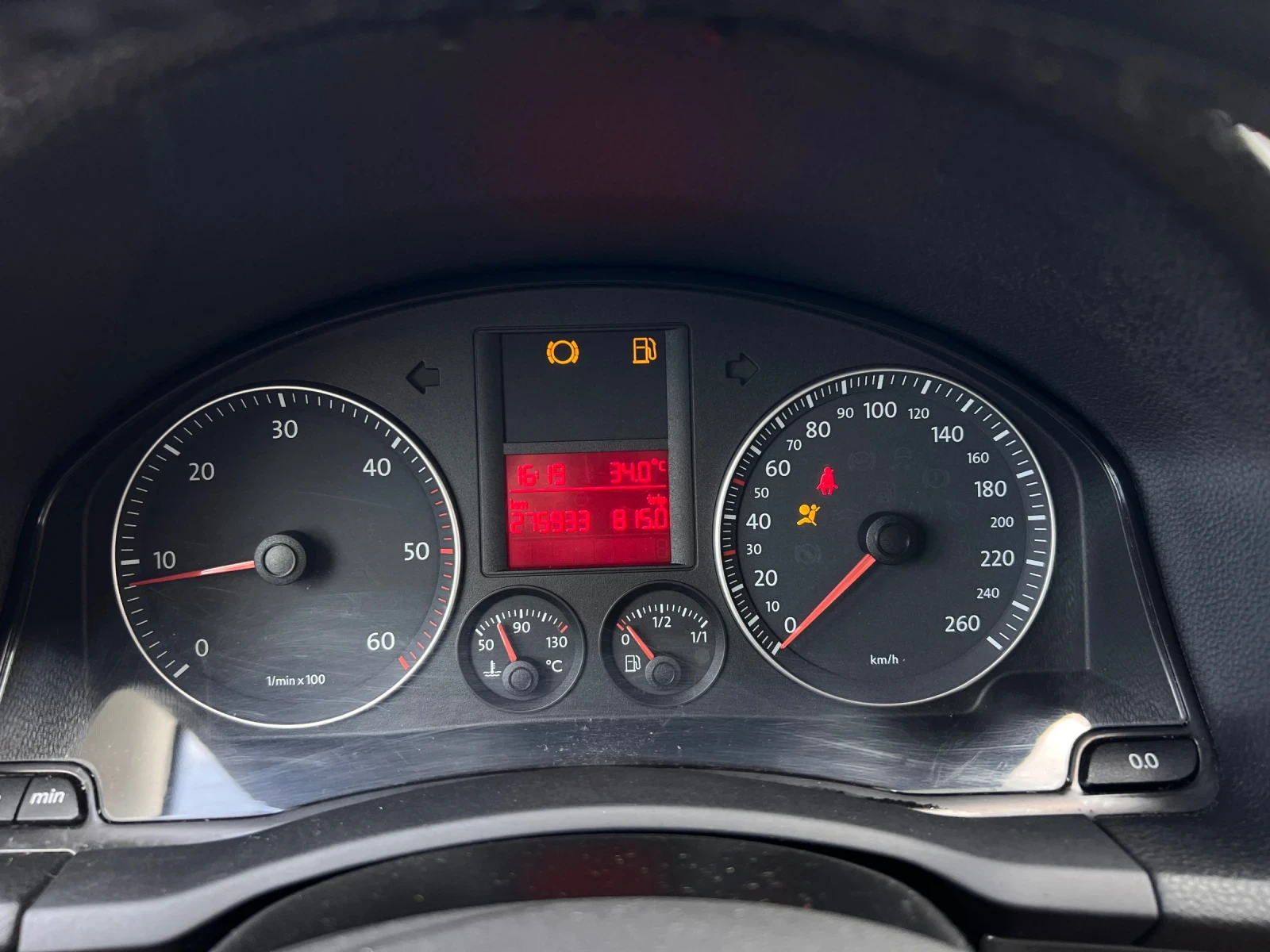 VW Golf 1.9TDI 105k.c , снимка 15 - Автомобили и джипове - 55896458