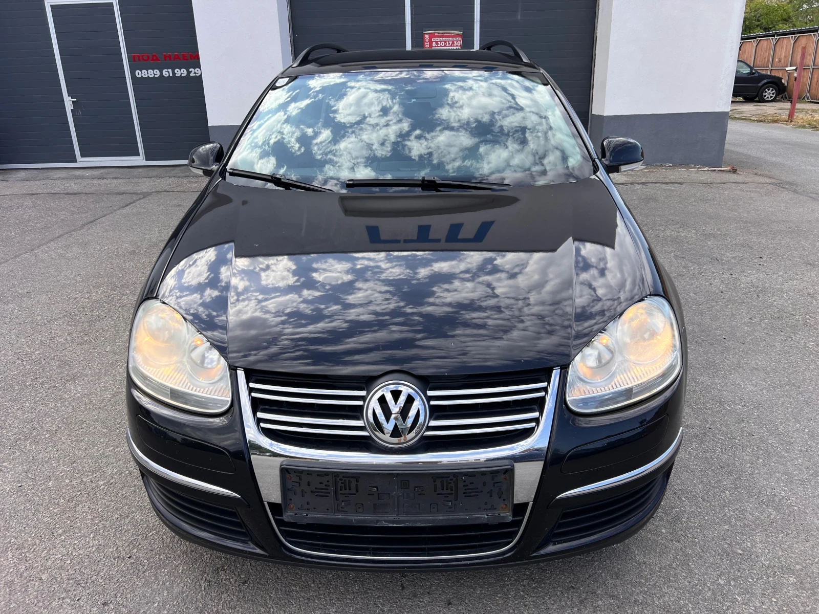 VW Golf 1.9TDI 105k.c , снимка 7 - Автомобили и джипове - 55896458