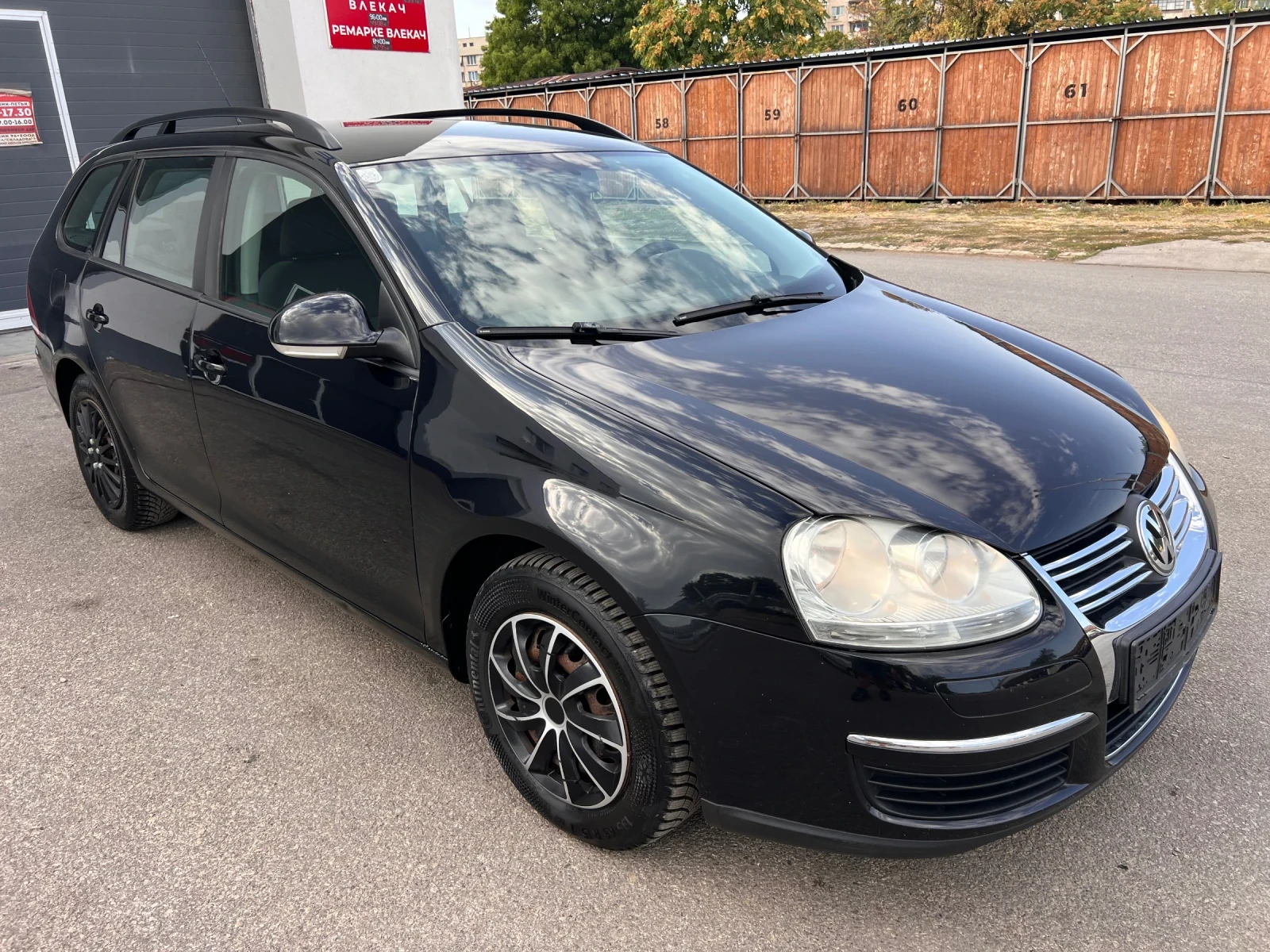 VW Golf 1.9TDI 105k.c , снимка 2 - Автомобили и джипове - 55896458