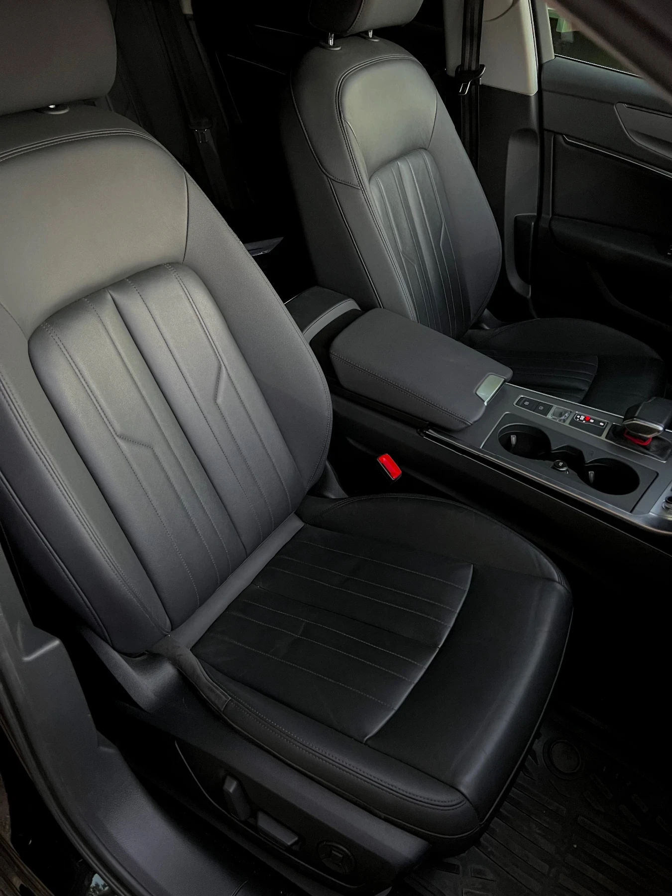 Audi A6, снимка 15 - Автомобили и джипове - 56121542
