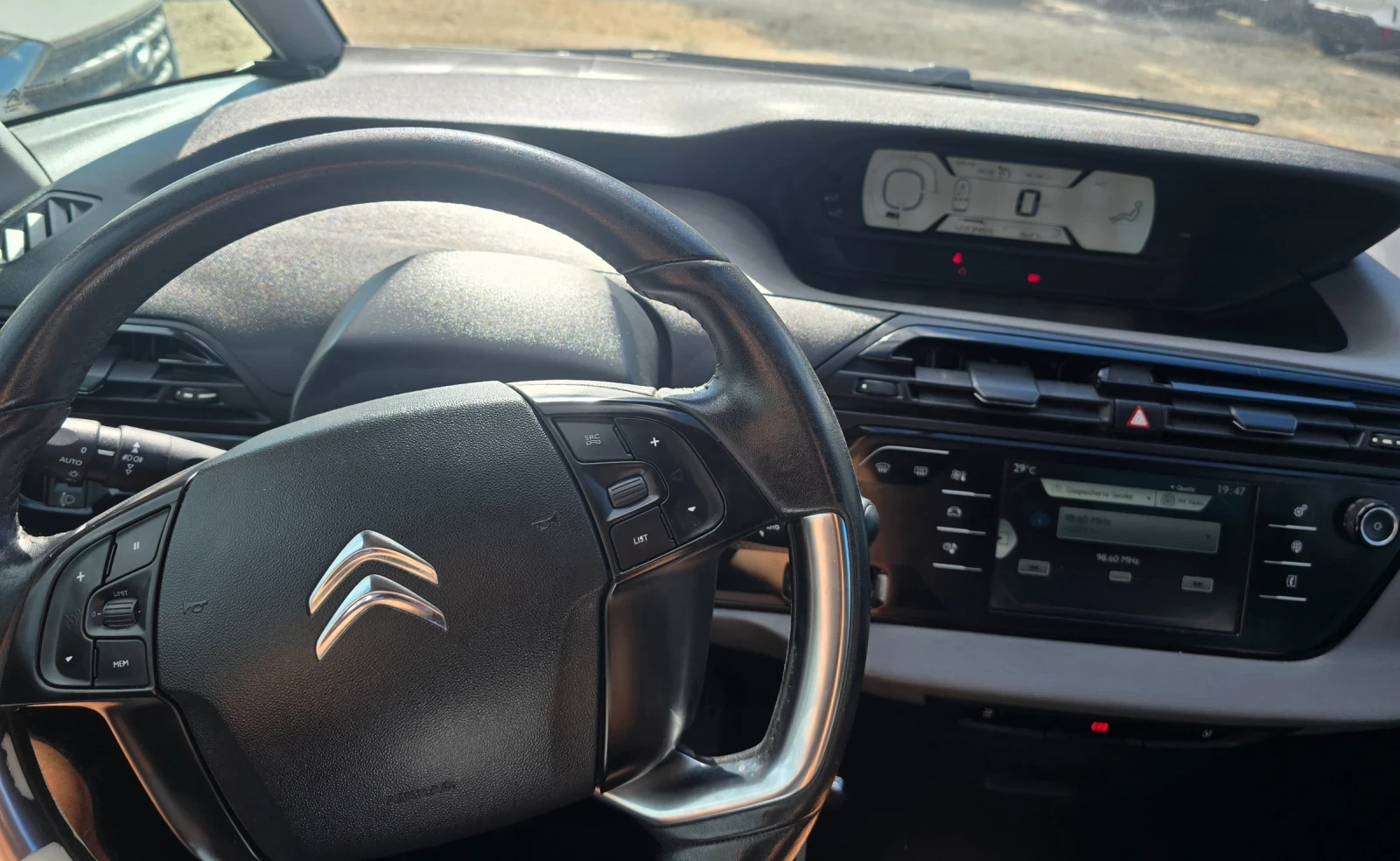 Citroen C4 Picasso 1.6 hdi, снимка 5 - Автомобили и джипове - 56159447