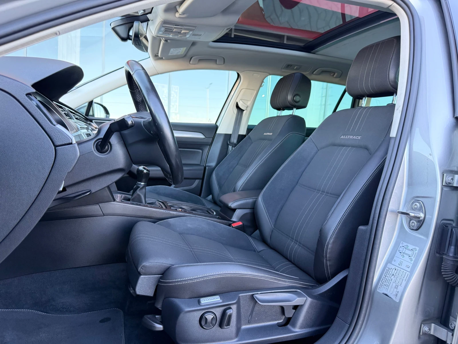 VW Passat Alltrack 2.0 TDI / 4MOTION / HIGHLINE / PANORAMA | Mobile.bg � ����������� 11