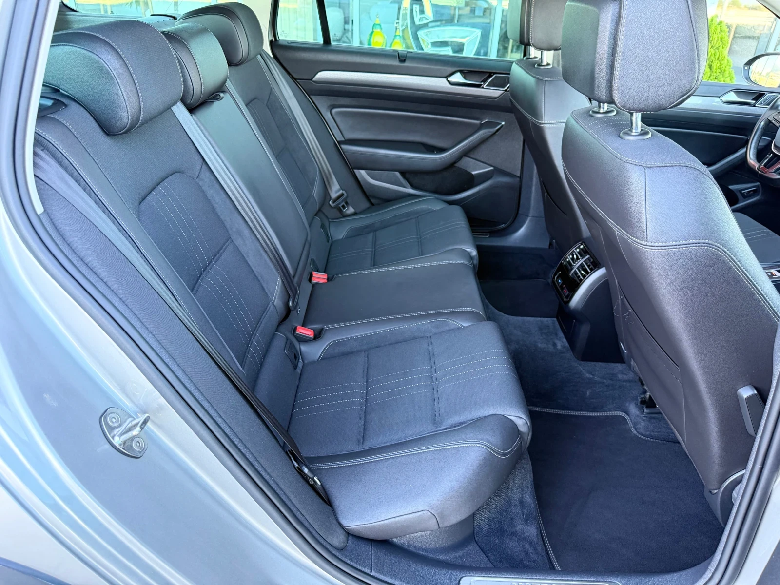 VW Passat Alltrack 2.0 TDI / 4MOTION / HIGHLINE / PANORAMA | Mobile.bg � ����������� 14
